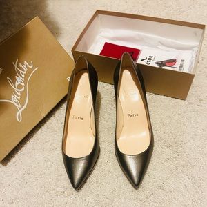 Gold Bronze Christian Louboutin Heels in size 8.5